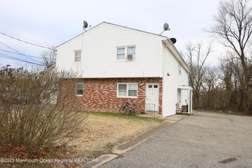 d-110 Union Ave, Lakehurst, NJ, 08733-2943 | Card Image