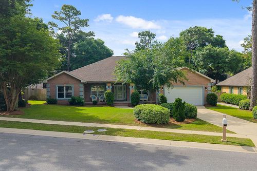 819 Coldwater Creek Circle, Niceville, FL, 32578 | Card Image