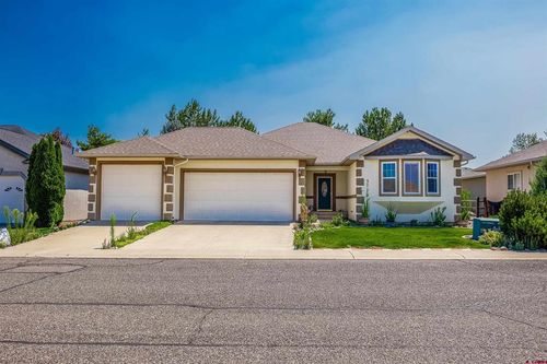 3715 Lone Tree Ln, Montrose, CO, 81403-7871 | Card Image