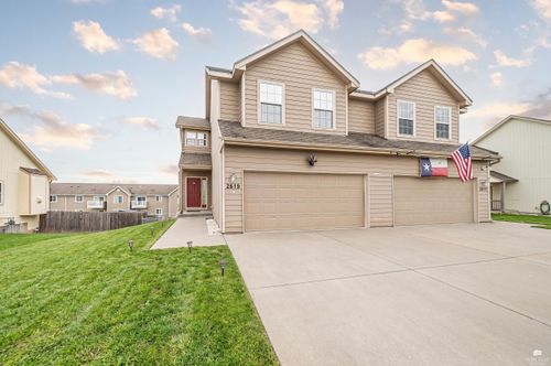 2619 Kathie Dr, Junction City, KS, 66441-2585 | Card Image