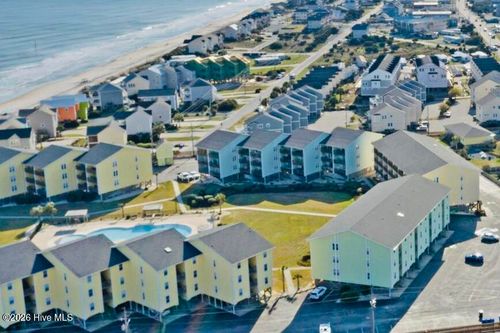 515-918 N New River Dr, Surf City, NC, 28445-7026 | Card Image