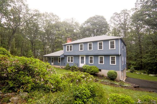 41 Ledgewood Dr, Wilton, CT, 06897-2402 | Card Image