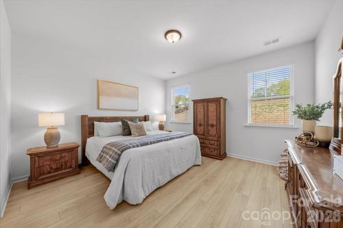 68-3013 Cunningham Farm Dr, Indian Trail, NC, 28079-8908 | Card Image