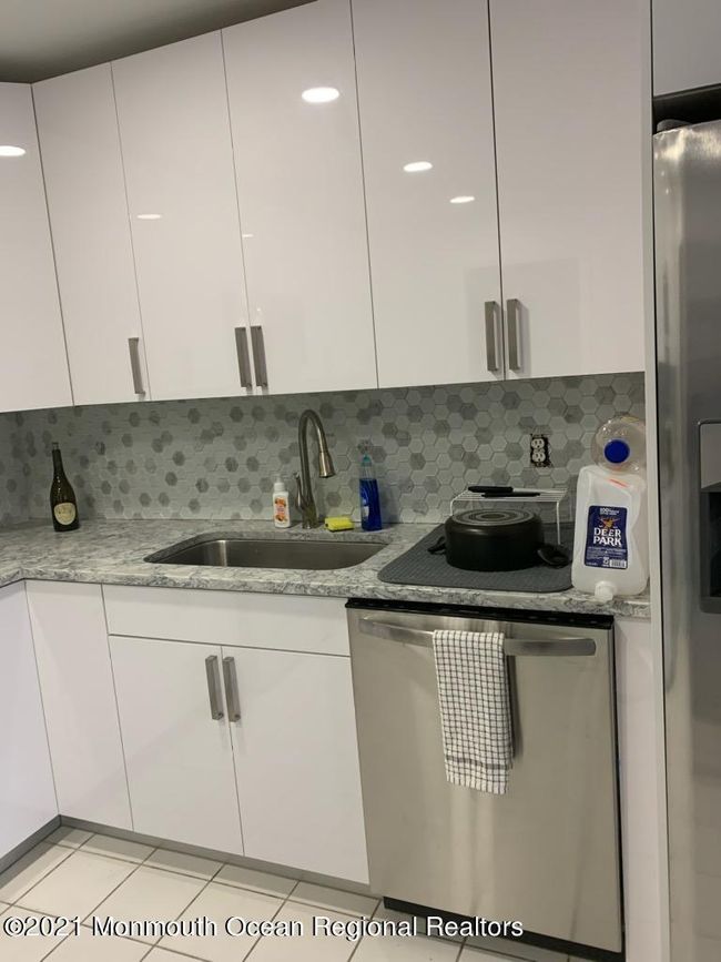 16 Cedar Ave, House other with 2 bedrooms, 2 bathrooms and null parking in Long Branch NJ | Image 5