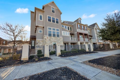9623 Towne Lake Pkwy, Cypress, TX, 77433-5377 | Card Image
