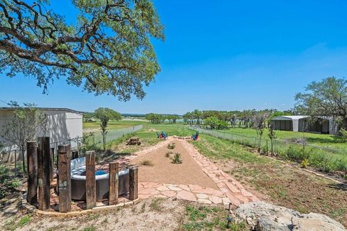 2758 Lakeshore Dr, Canyon Lake, TX, 78133-2936 | Card Image