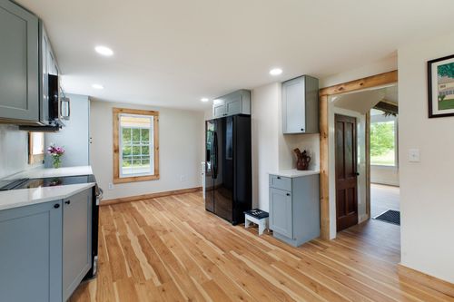 82 Allen Rd, Grand Isle, VT, 05458-2011 | Card Image