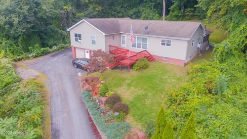 77 Canal Rd, Halfmoon, NY, 12065-7928 | Card Image