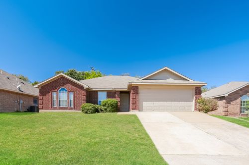 2216 Cancun Dr, Mansfield, TX, 76063-8548 | Card Image
