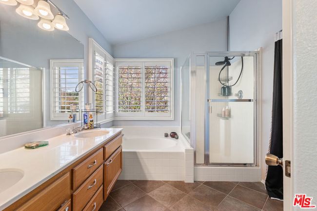 27870 Skycrest Cir, House other with 4 bedrooms, 3 bathrooms and 3 parking in Valencia CA | Image 23