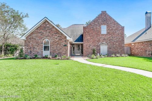 111 Pomerol Pl, Lafayette, LA, 70503-6515 | Card Image