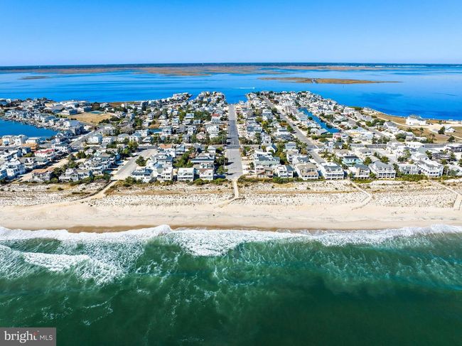 1 Cox Ave, House other with 5 bedrooms, 5 bathrooms and null parking in Harvey Cedars NJ | Image 109