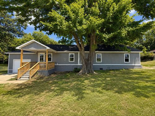 266 Bass St, Munford, TN, 38058-2606 | Card Image
