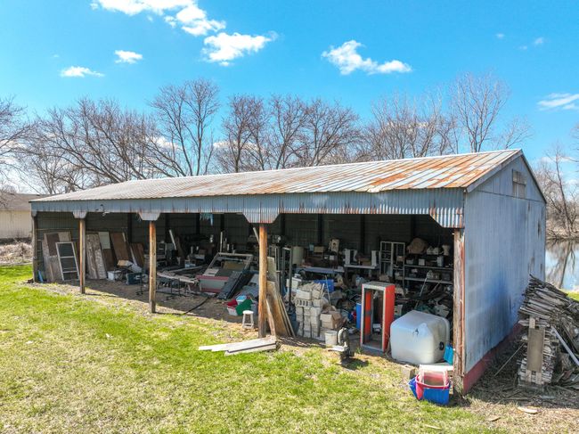 9915 Van Buren Rd, House other with 3 bedrooms, 1 bathrooms and null parking in Fowlerville MI | Image 19