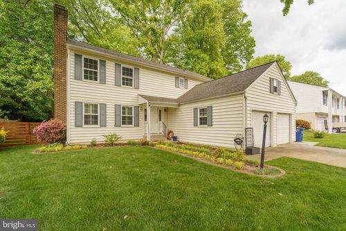 6224 Capella Ave, BURKE, VA, 22015-3218 | Card Image