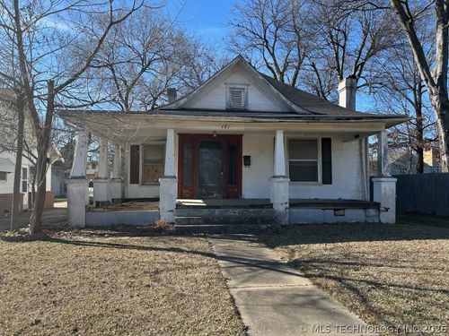 121 N P St, Muskogee, OK, 74403-4640 | Card Image