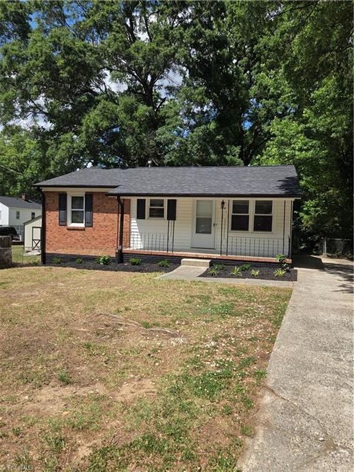 914 Barringer Street, Greensboro, NC, 27403 | Card Image