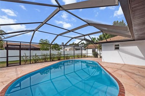 8487 Jenny Cae Ln, NORTH FORT MYERS, FL, 33903-4354 | Card Image