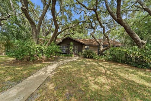 2890 Green Mountain Rd, Deland, FL, 32720-1425 | Card Image