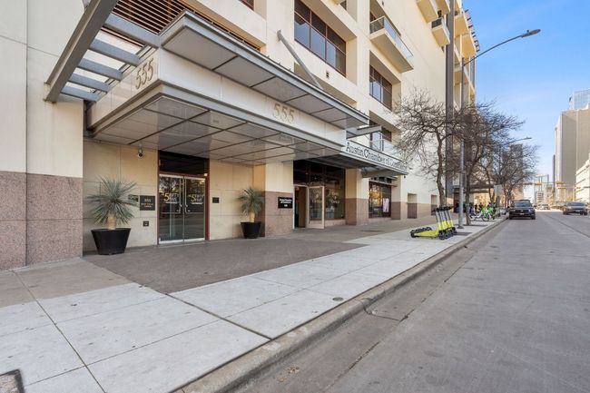 Residents enjoy a private entrance, separate from the hotel. | Image 30