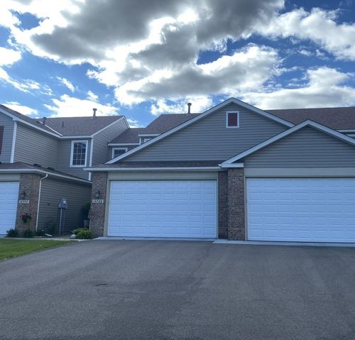 16768 39th Ave N, Plymouth, MN, 55446-3391 | Card Image