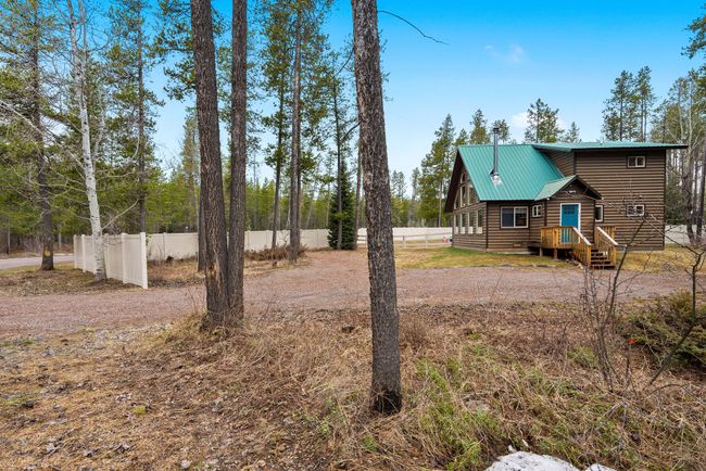 108 Elk St, House other with 2 bedrooms, 2 bathrooms and null parking in Coram MT | Image 32