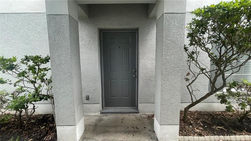 7366 E Bank Dr, TAMPA, FL, 33617-7332 | Card Image