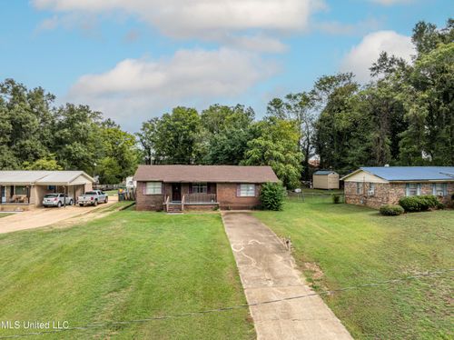 270 Johnson Park, Holly Springs, MS, 38635-2809 | Card Image
