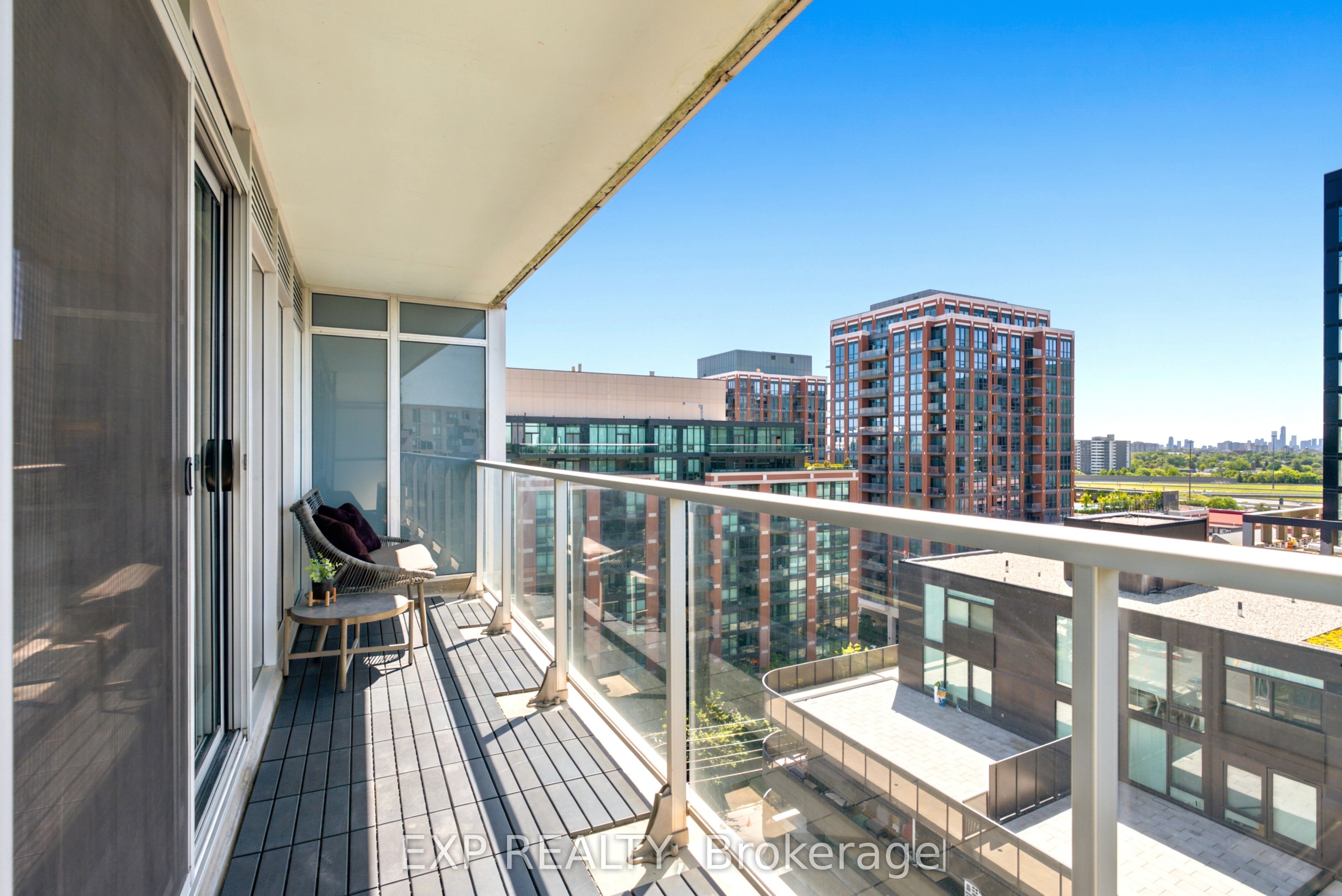 Residential in Toronto C06 3
