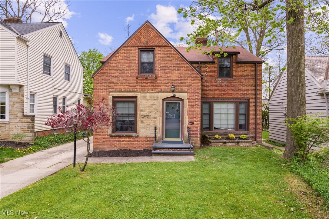 Milton Rd, University Heights, OH 44118
