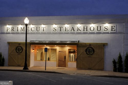 113 Ne Broad St, Lyons, GA, 30436-1315 | Card Image