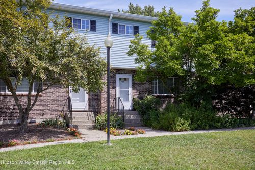 703 Briarwood Ct, New Paltz, NY, 12561-1544 | Card Image
