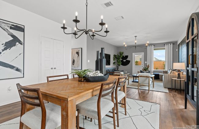 1335 Casa Luminar, House other with 4 bedrooms, 2 bathrooms and null parking in Converse TX | Image 6