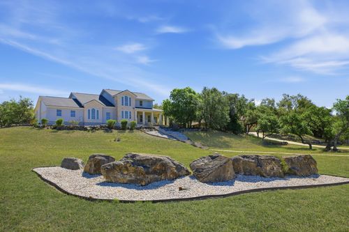 3011 River Way, Spring Branch, TX, 78070-4945 | Card Image