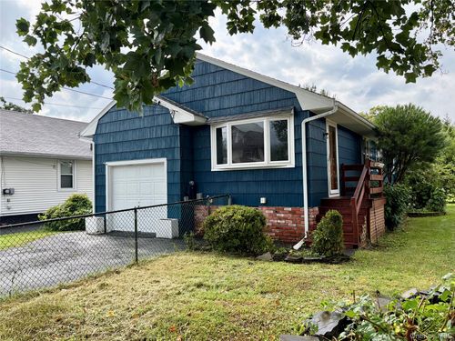 21 S Brett, Beacon, NY, 12508 | Card Image