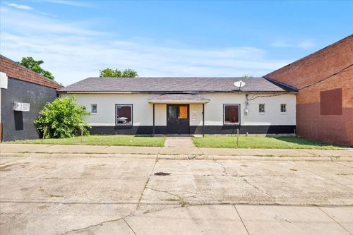 825 Vermont Ave, Dallas, TX, 75216-1529 | Card Image