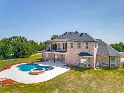977 County Road 2255, Valley View, TX, 76272-7672 | Card Image