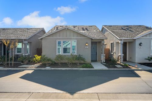 844 Castellona Drive, Newman, CA, 95360 | Card Image