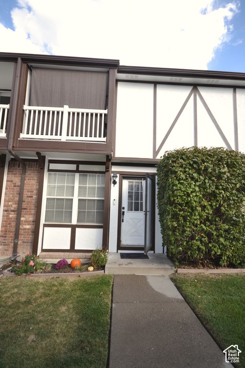 4309 Abbey Ct, Salt Lake City, UT, 84123-2301 | Card Image