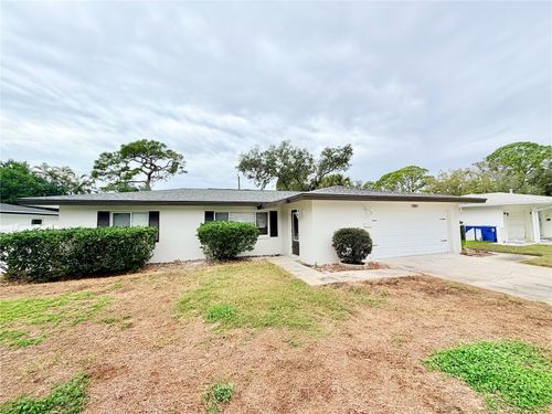 4866 Huntington St Ne, ST PETERSBURG, FL, 33703-3310 | Card Image