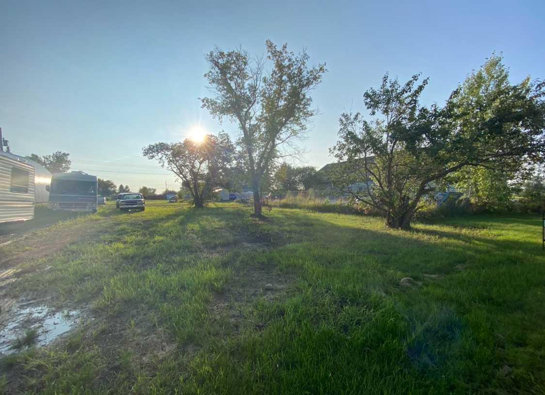 Land in Rycroft 3