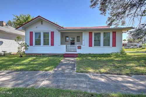 400 New St, Johnson City, TN, 37601-4104 | Card Image
