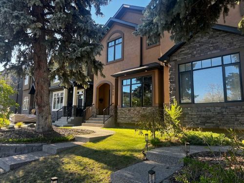 2040 46 Ave Sw, Calgary, AB, T2T2R9 | Card Image