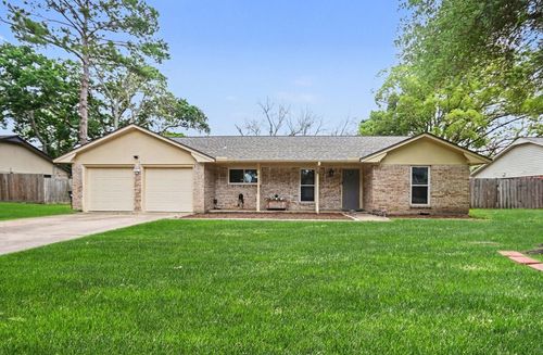 114 E Wildwinn Dr, Alvin, TX, 77511-5250 | Card Image