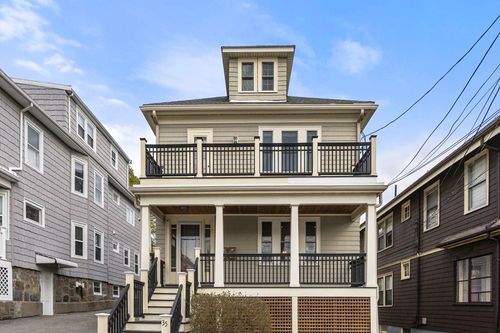 37-35-37 Presentation Rd, Boston, MA, 02135-1517 | Card Image