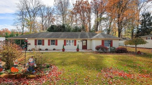 26 Gates Ave, Warren, NJ, 07059-5708 | Card Image