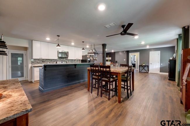 207 Inwood Dr, House other with 4 bedrooms, 3 bathrooms and null parking in Palestine TX | Image 8