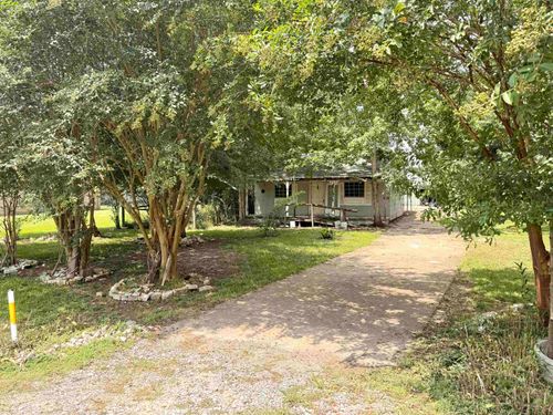 380 Gum Dr, Bridge City, TX, 77611-4308 | Card Image