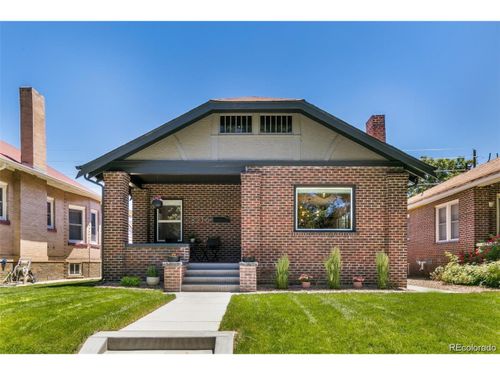 3216 N Vine St, Denver, CO, 80205 | Card Image