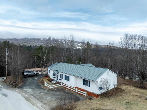 4 Twine Hill Rd, Ludlow, VT, 05149-1331 | Card Image